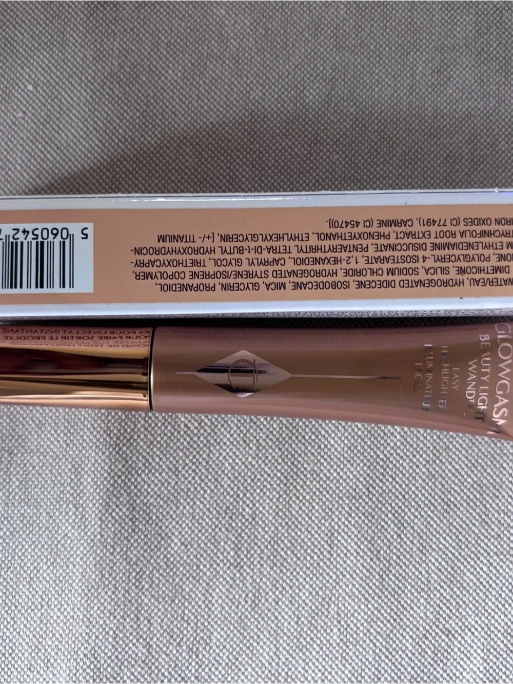Charlotte Tilbury Glowgasm Beauty Light Wand - Bronze Tone Highlighter